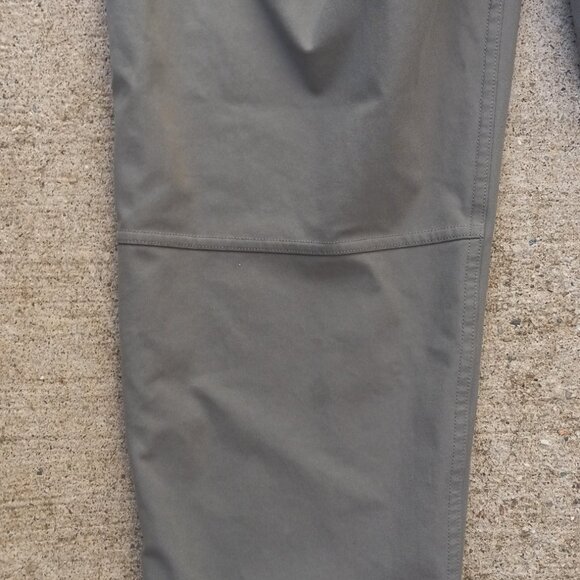 Lululemon Athletica Ladies' Pants Olive Green Sporty Dressy Stretchy 32" x 30" - Picture 7 of 12